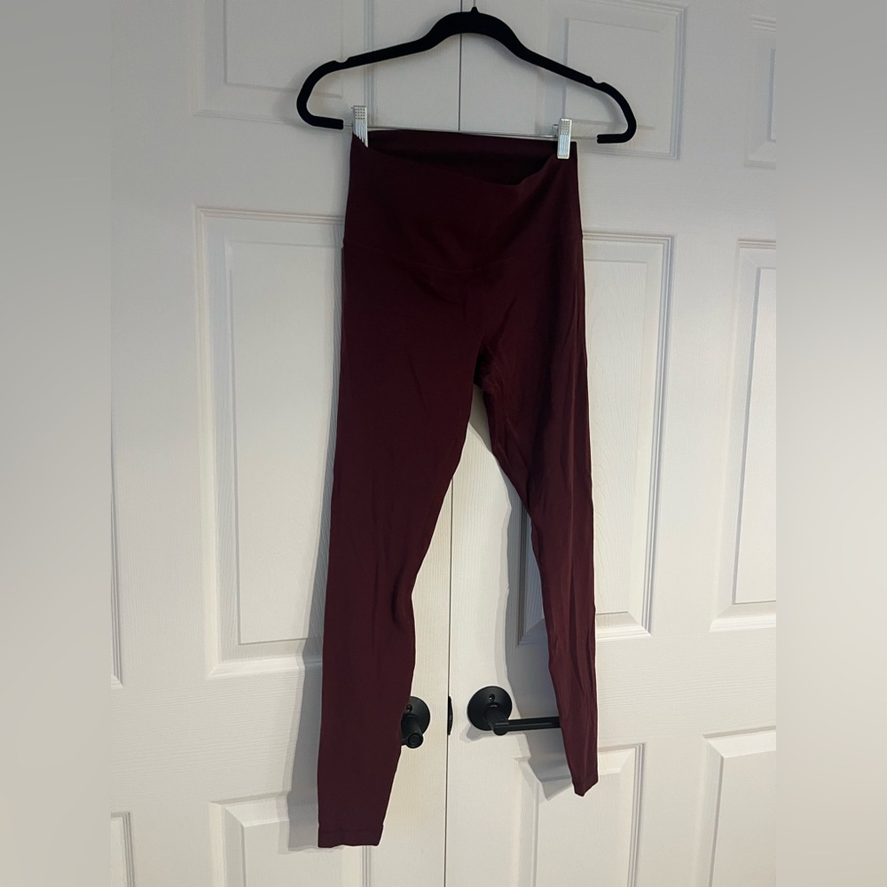 lululemon athletica wine align Leggings regular length 28 inseam - Picture 2 of 3